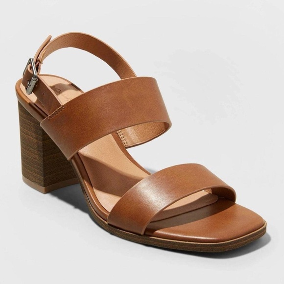 UNIVERSAL THREAD Elegant Tan Block Heel Sandals NWT SIZE 11 - Picture 1 of 7